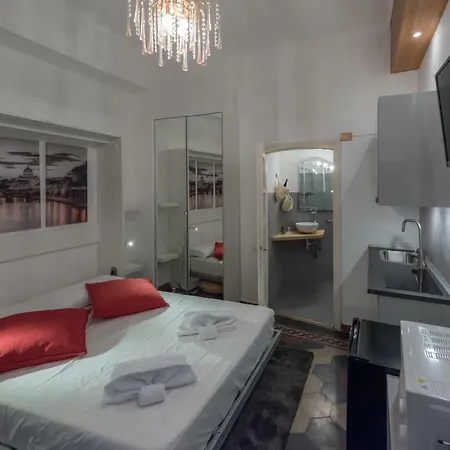 Studio Flat Rome, Colosseum